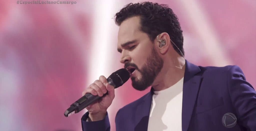 Ana Furtado elogia carreira gospel de Luciano