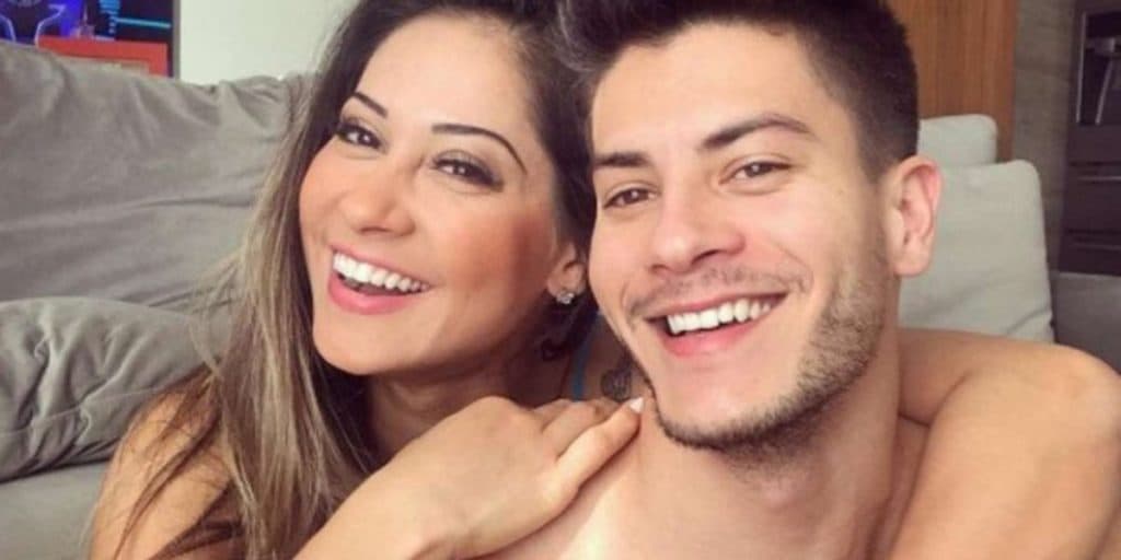 Mayra Cardi fala sobre relacionamento com Arthur Aguiar