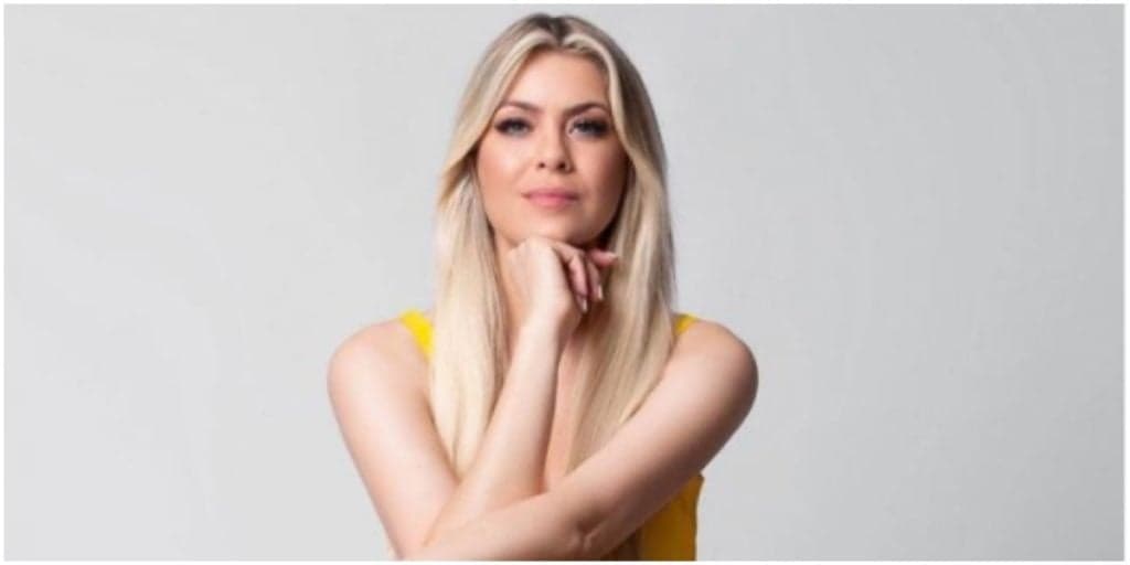 Renata Fan expõe alegria com vitória do time e fãs não perdoam