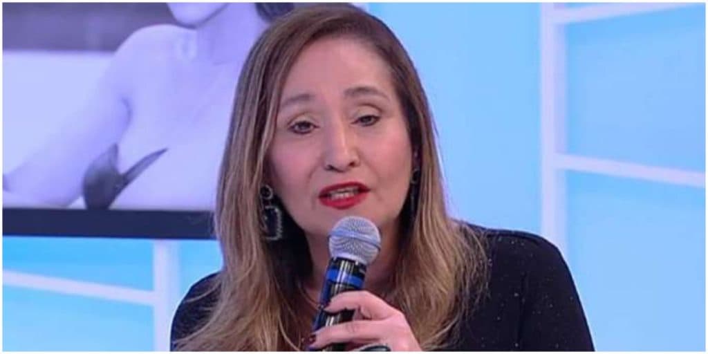 Sonia Abrão expõe ida à casamento e divulga detalhes