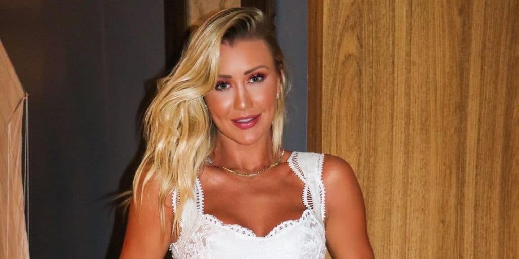 Ana Paula atualiza Instagram e rebate comentários de internautas