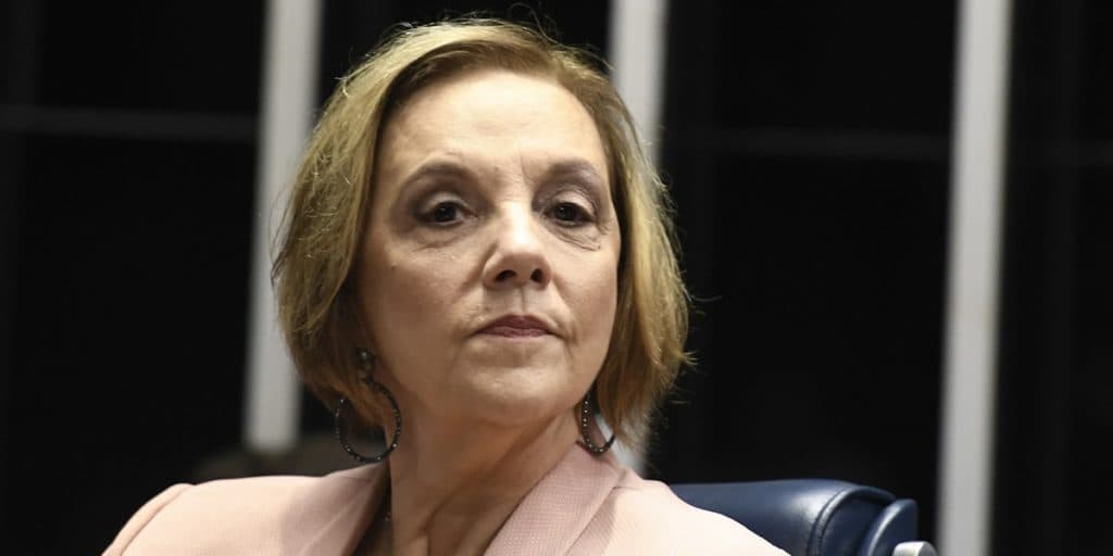 Denise Del Vecchio é demitida da Record após 14 anos e entra na mira da Globo