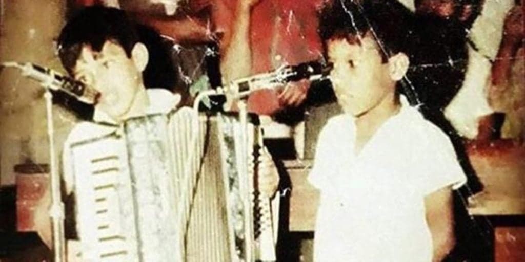 Emival, irmão de Zezé Di Camargo e Luciano, ressuscita em carta após 46 anos e causa comoção: “Nosso pai está aqui”