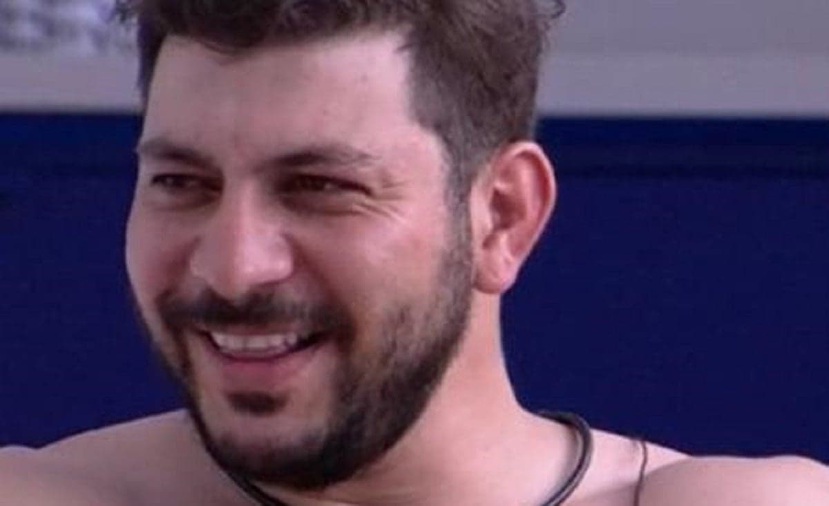 Caio no BBB21 (Foto: Reprodução)