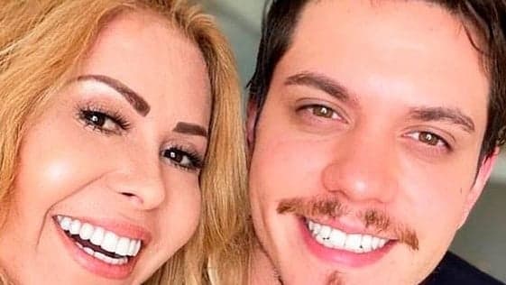 Joelma ao lado de Yago Matos, seu filho (Foto: Reprodução)