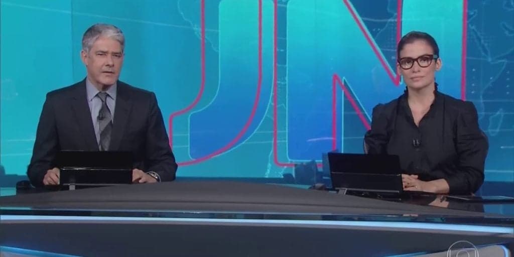 William Bonner e Renata Vasconcellos encerram Jornal Nacional com homenagem
