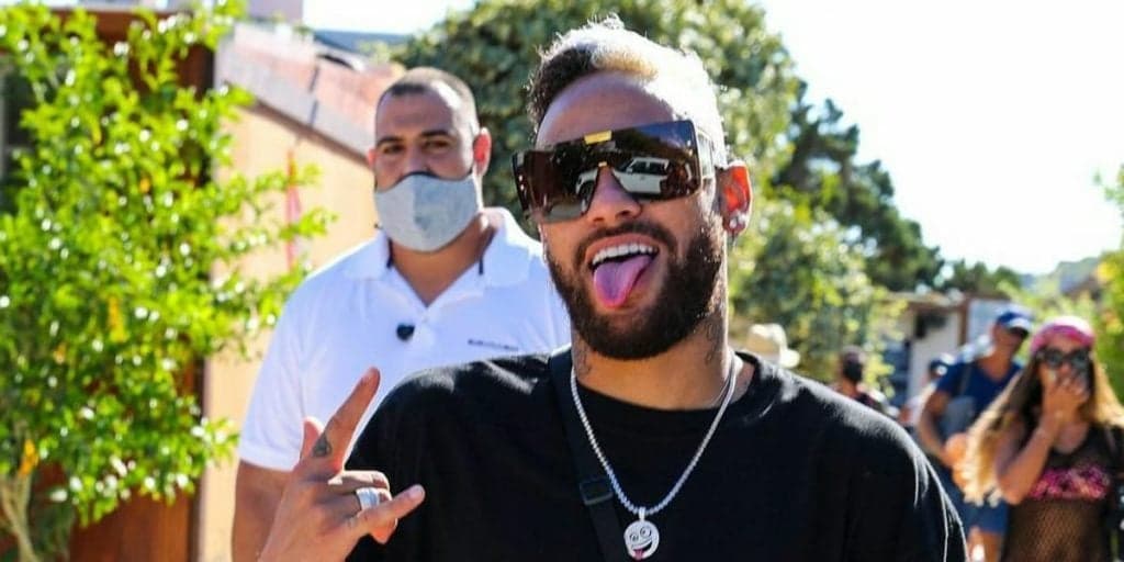 Neymar diz ser vítima de fofoca, nega boatos sobre festa e se revolta: "vai procurar o que fazer e me deixa"