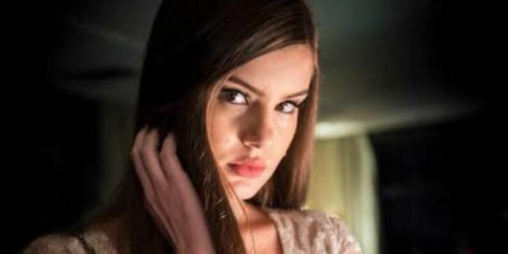 Globo estuda exibir Verdades Secretas 2 no horário das nove após fim de Amor de Mãe