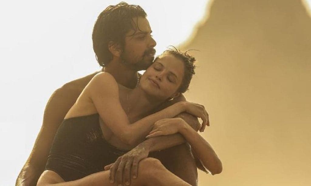 Rodrigo Simas e Agatha Moreira surgem em momentos quentes e agitam redes sociais