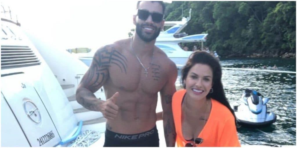 Gusttavo Lima e Andressa Suita, após separação, são flagrados juntos em clima de romance