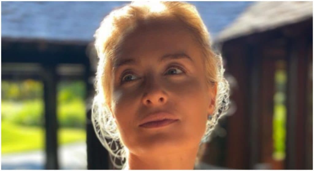 Angélica, após separação ser anunciada, ignora falar de polêmica e disfarça em postagem: "Plena"