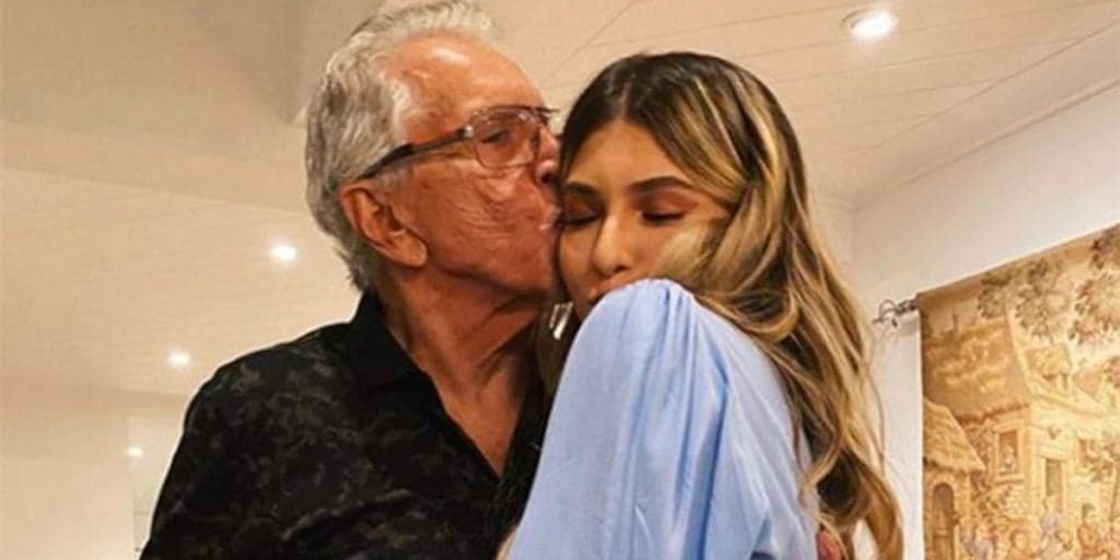 Filha de Carlos Alberto é castigada e detona atitude do pai ao descobrir: "Ele sabia, mas optou por ficar puto"