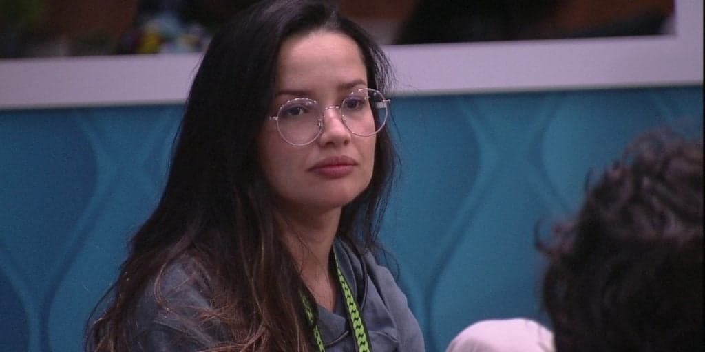 BBB21: Juliette descobre que Carla Diaz está no reality e teme afastamento de Fiuk: "Vou perder pra ela"