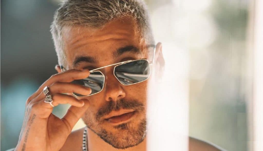 Após ser enganado e terminar tudo com Yá, Lipe surge com sua nova aquisição de luxo: "Sonho"