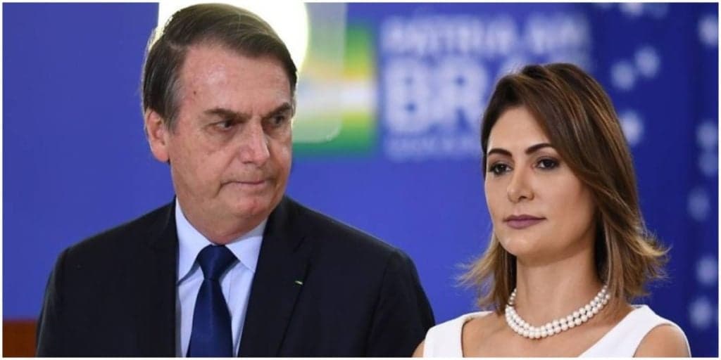 Michelle choca ao revelar que Bolsonaro é brocha em entrevista: "É um personagem"
