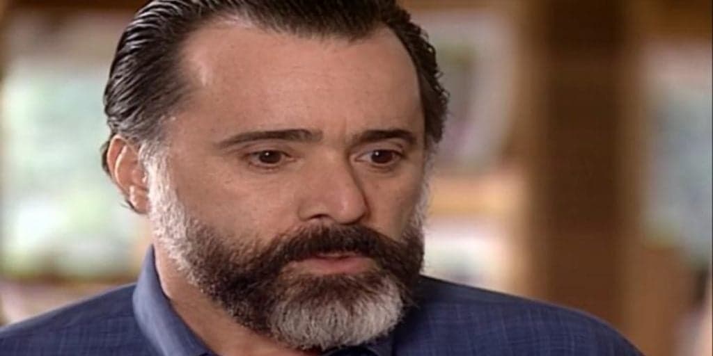 Laços de Família: Miguel escorraça a própria filha por conta da ex: "Ficar um pouco longe de mim"