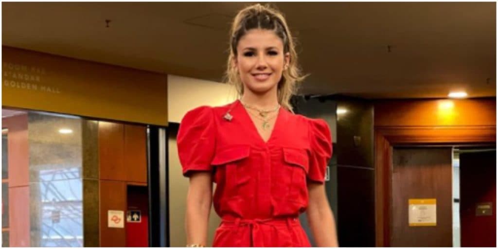 Após vídeo íntimo vir à tona, aposentadoria de Paula Fernandes é anunciada e cantora se pronuncia