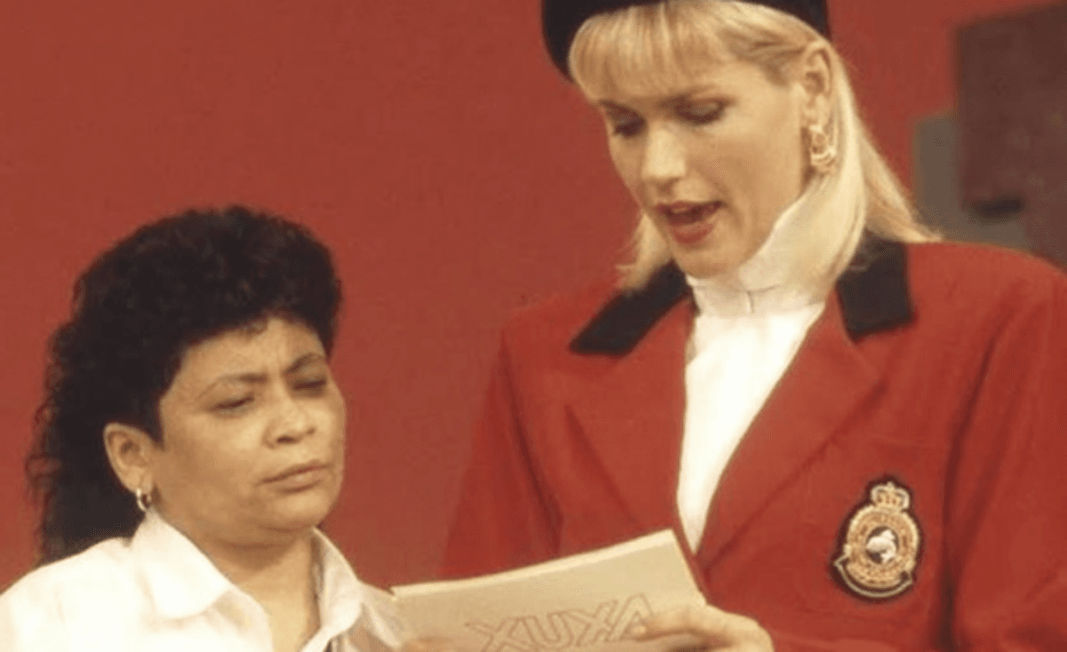 http://tvfoco.uai.com.br/wp-content/uploads/2015/05/Daniela-Mercury.jpg