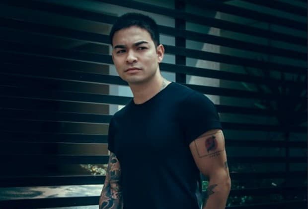 Yudi faz sexo com 10 na mesma noite e é flagrado de joelhos em vídeo revelador: "Quero mais"