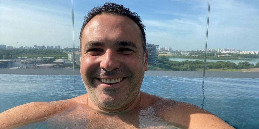 Reinaldo Gottino desabafa sobre vida íntima e expõe escolha: "Permanecemos"