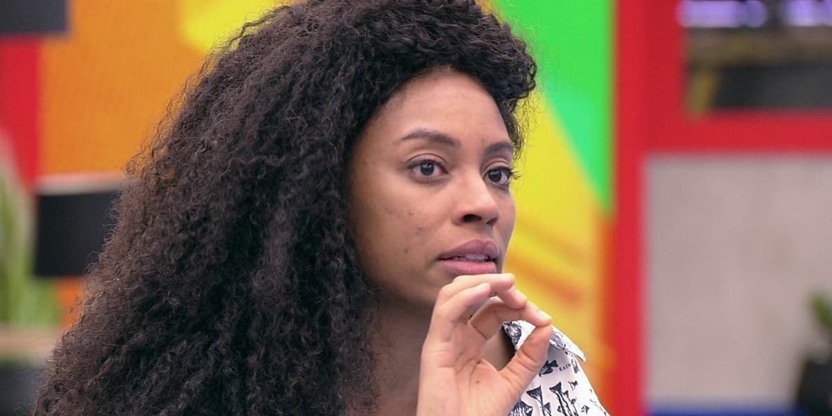 Lumena tem registro de psicóloga (CRP) cancelado e equipe esclarece motivo (Reprodução) 