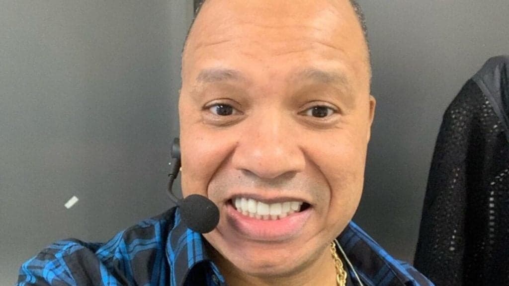 Vocalista do Molejo é acusado de estuprar garoto de 21 anos, o penetrar e humilhar: "Não chora seu filha da p***"