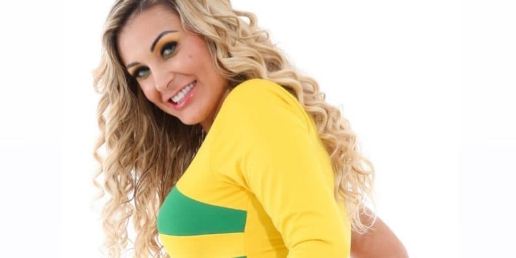 Andressa Urach abre ação contra Igreja Universal, diz ter sofrido lavagem cerebral e exige R$ 2 milhões