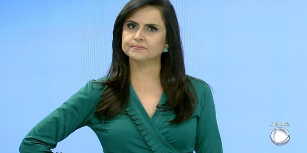 Carla Cecato, jornalista da Record, rasga roupa diante do Brasil e explode com relato cruel: “Perdeu”