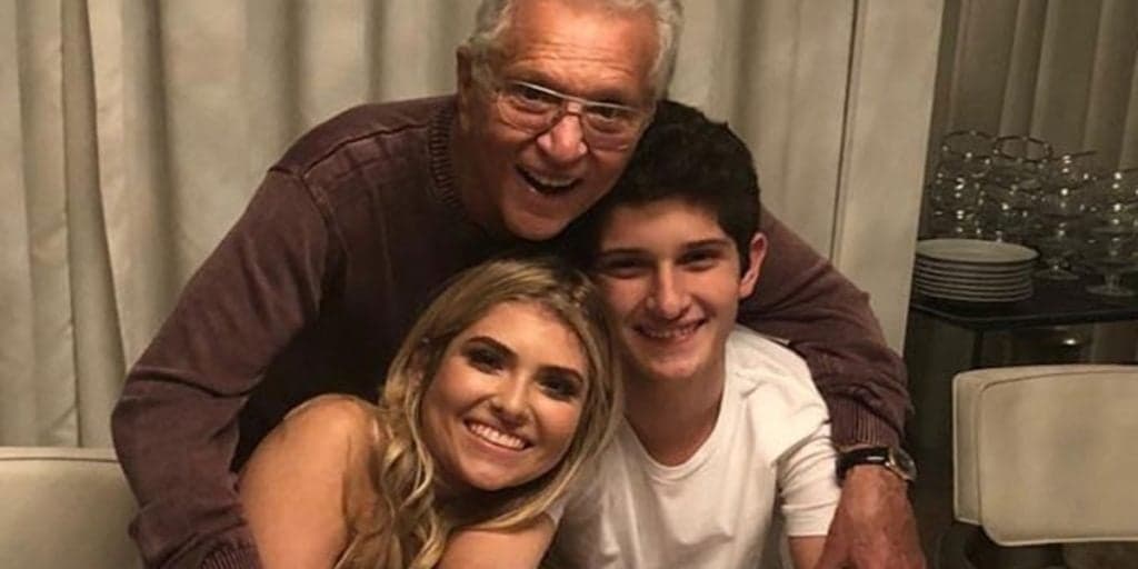 Filho de Carlos Alberto, aos 20 anos, descobre doença grave e Andrea Nóbrega chora ao expor situação: “Infelizmente”