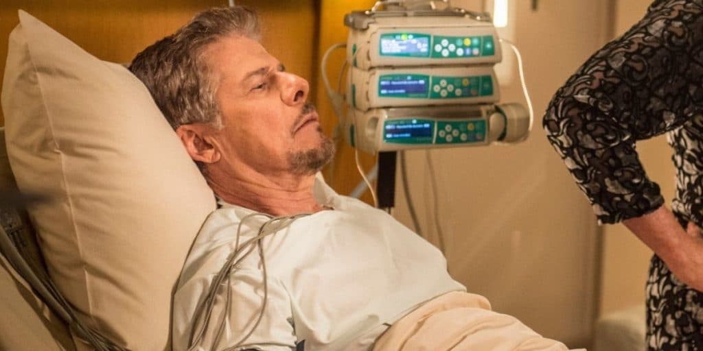 José Mayer, após doença fatal e demissão, se isola no mato e foto cruel é divulgada: "Pálido, magro, chocante"