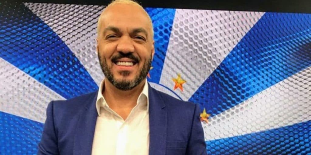 Belo, após ser preso e deixar a delegacia, aparece irreconhecível em vídeo aos prantos e desaba: "Grito"