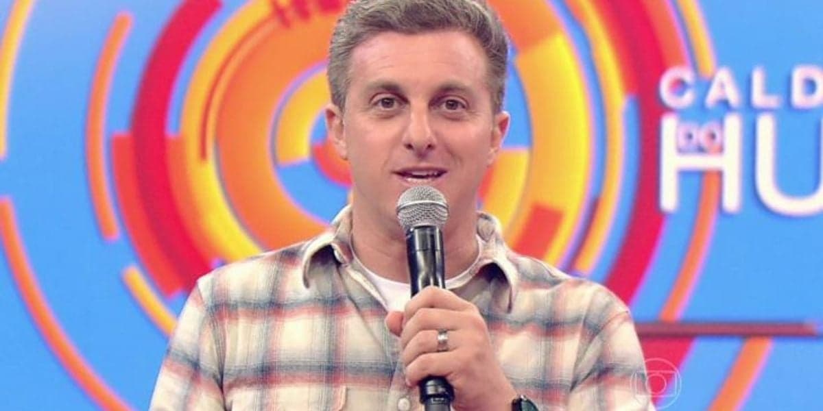 Ganhando 68 milhões por ano, passado de Luciano Huck é desenterrado: “Aqui pobre não entra” Ganhando 68 milhões por ano, passado de Luciano Huck é desenterrado: “Aqui pobre não entra”