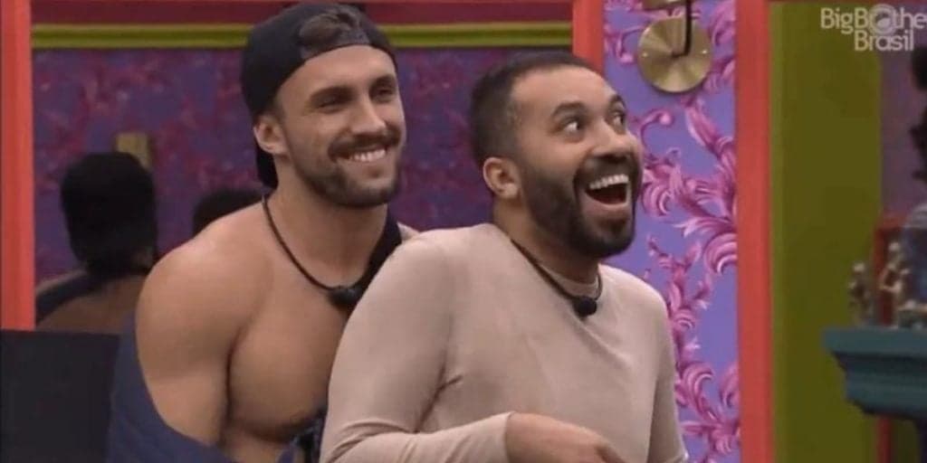 Gilberto expõe sobre relação com Arthur no BBB21, deixa Carla Diaz enfurecida e detona: "Eu não tenho culpa"