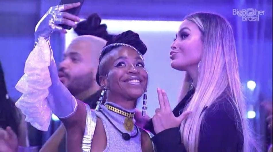 Festa de Karol Conká do BBB21 divide opiniões nas redes sociais: "Horrível"