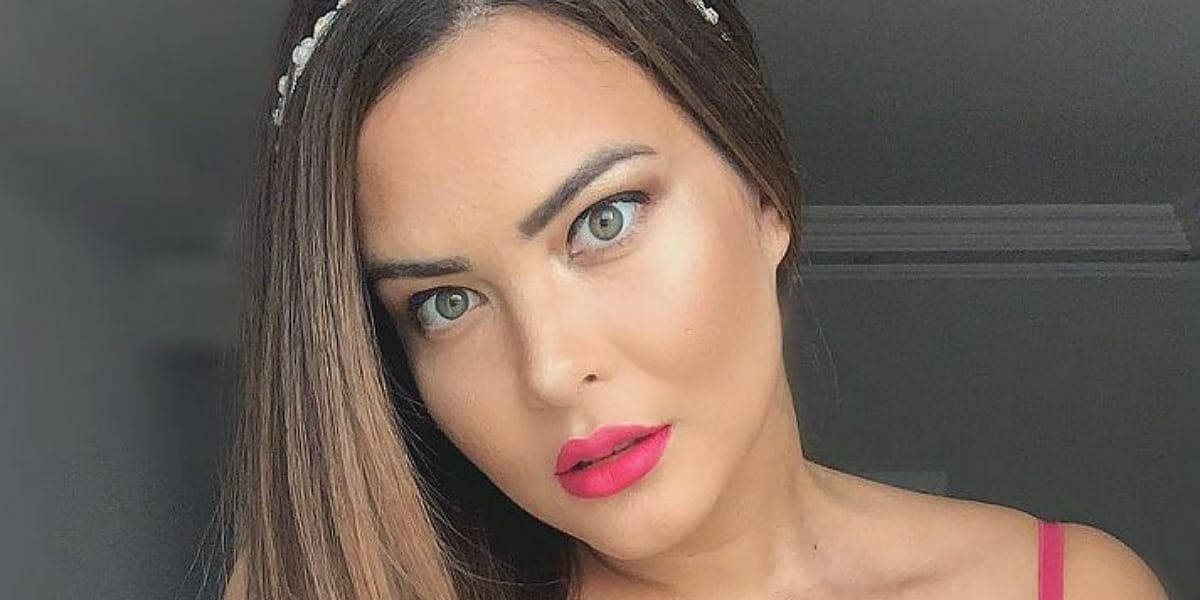 Geisy Arruda escandaliza nas redes sociais (Foto: Reprodução)