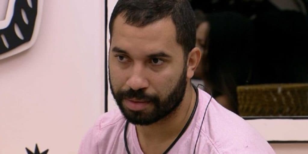Sonia Abrão vaza conversa que não foi ao ar no “BBB 21” e detona participante: “Vendeu a alma ao diabo”