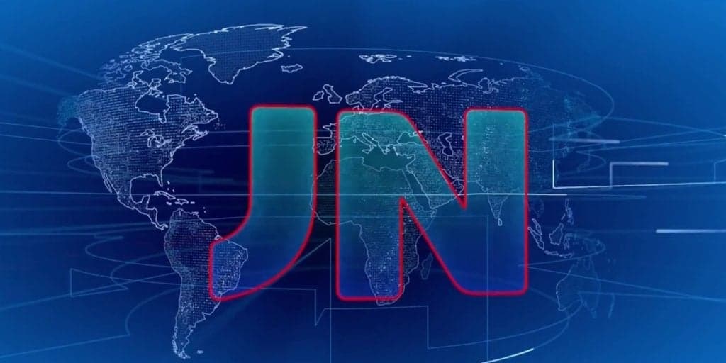 Em meio à fila gigante, âncora do JN é vacinado contra o coronavírus e vídeo vaza ao Brasil: “Muito rápido”