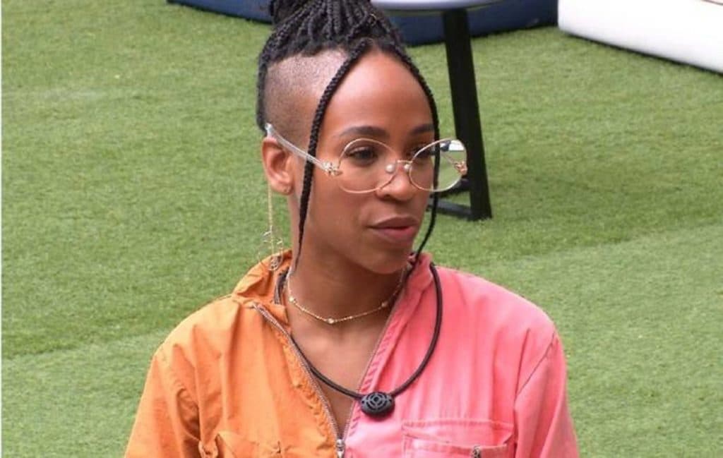 BBB 21: Karol Conká fala demais, admite que recebeu informações de "pessoas grandes" e é cortada às pressas