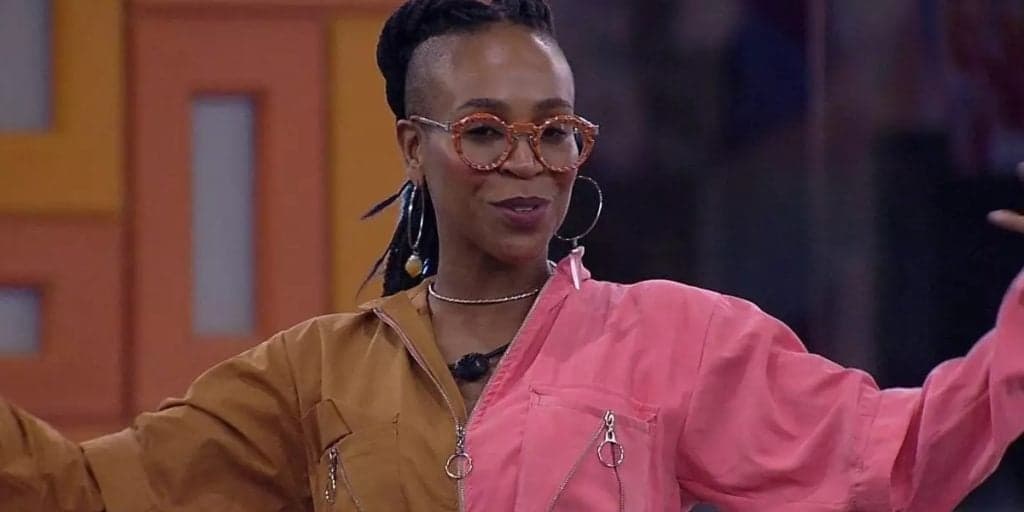 Karol Conká confessa que é bruxa e explica como venceu a prova do líder no BBB21