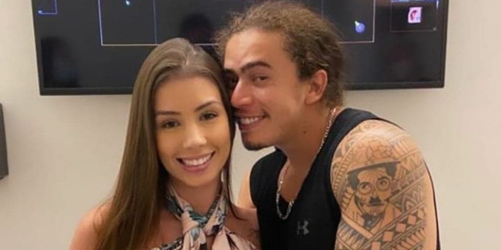 Maria Lina, após fim com Whindersson, é atacada por fãs do humorista e desabafa: "Não sabem da história"