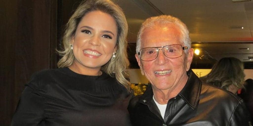 Carlos Alberto chora ao expor doença na cabeça, faz exame de biópsia e esposa se pronuncia: “Esperança”