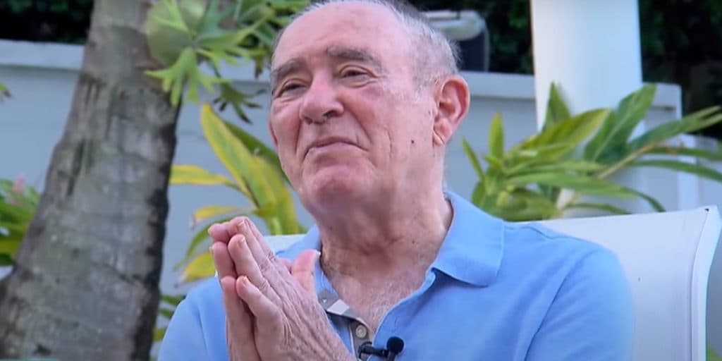 Renato Aragão surge acompanhado pela filha e faz anúncio definitivo: "Hoje tivemos''