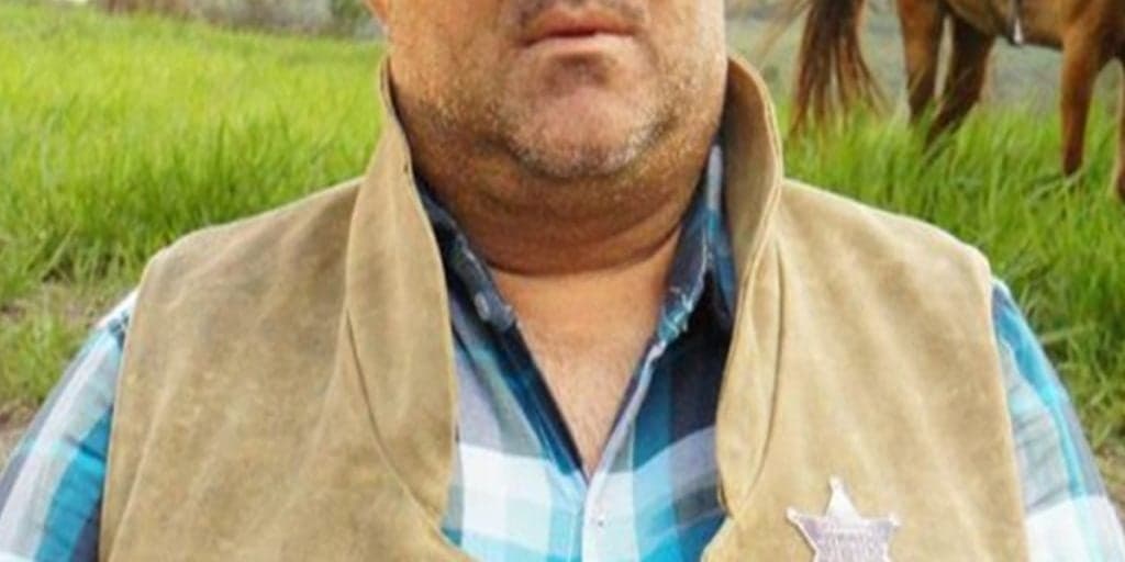 Luto! Cantor morre aos 53 anos de idade, com suspeita de infarto: "Não acredito"
