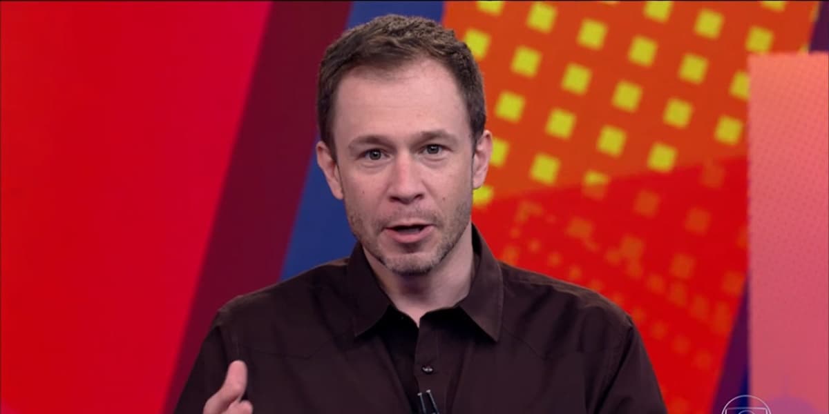 Tago Leifert apresenta o BBB desde 2017 na Globo (Foto: Reprodução)