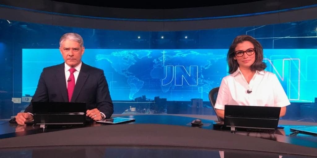 William Bonner é chamado de mentiroso no JN, situação causa desespero e Renata é envolvida: “Escrava do sistema”