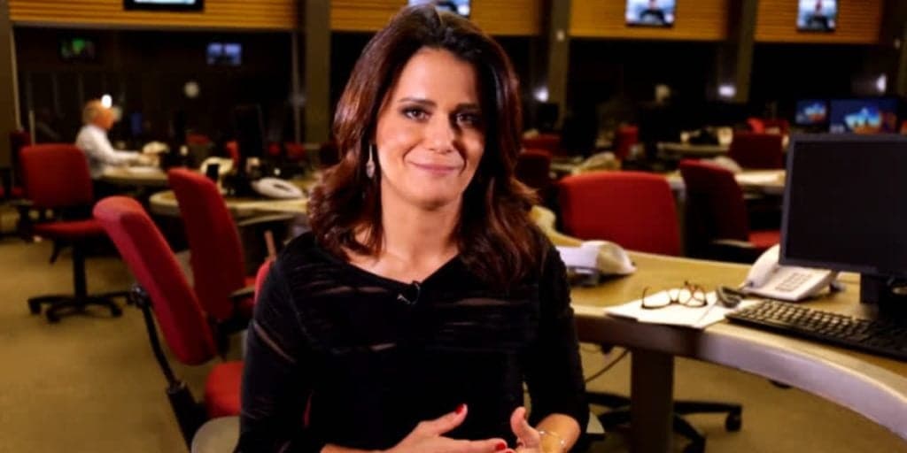 Adriana Araújo, após assinar com a Globo, comemora trabalho como repórter: "Muito trabalho"