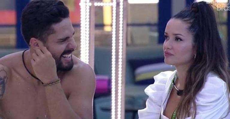 BBB21: Juliette aumenta expectativa e manda indireta para Arcrebiano ao revelar interesse: "Tô na lista"