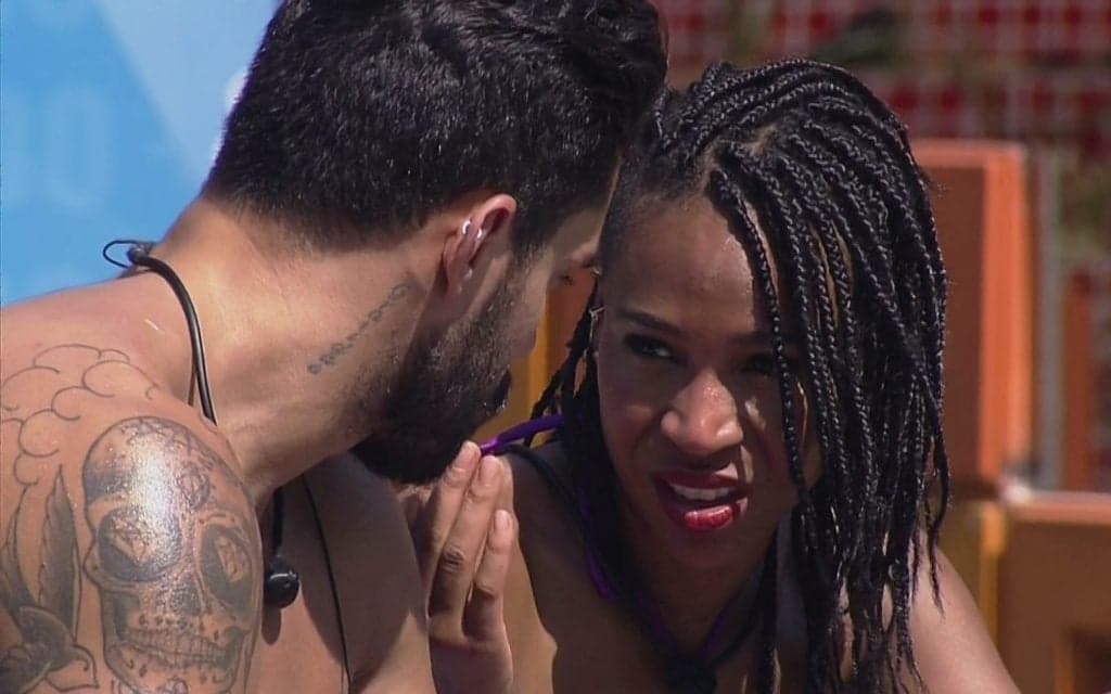 Karol Conká escandaliza no BBB21, diz que Arcrebiano é gigolô e detona que brother quer ser sustentado: "Por isso"