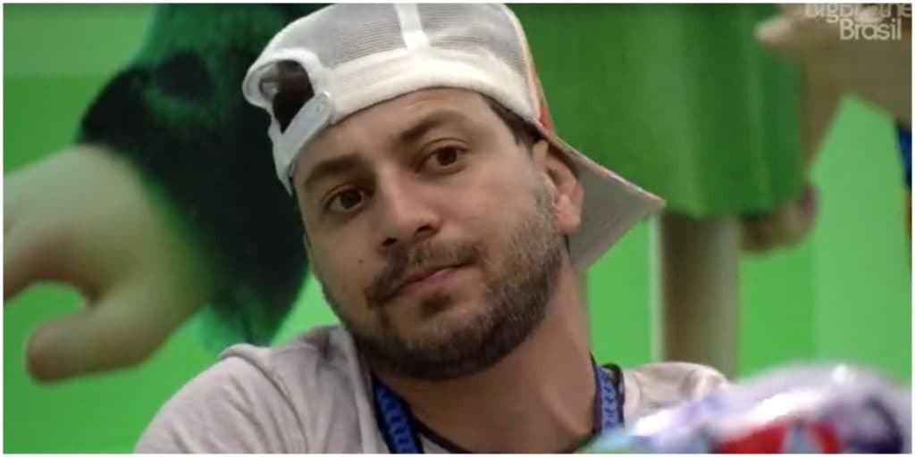 BBB21: Caio esclarece treta entre brothers, opina sobre o jogo e estraçalha atitude de Arthur: "Não assumiu"