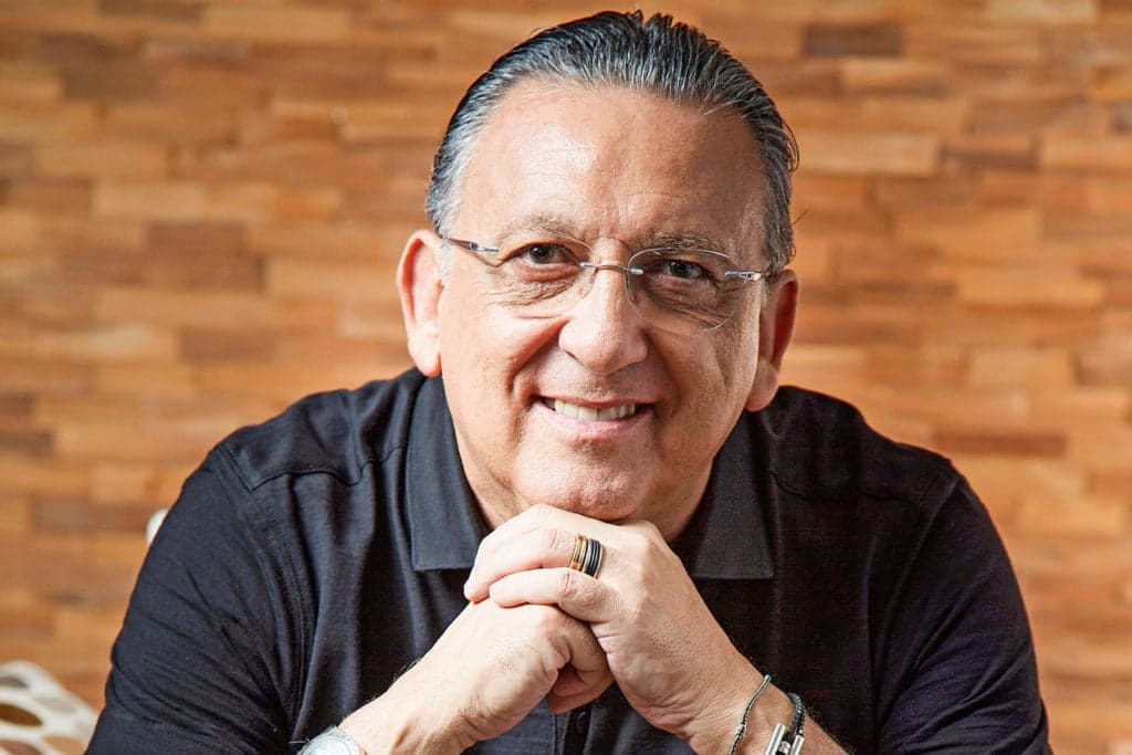 Galvão Bueno dá fim em uma era e anuncia demissão histórica na Globo: "Parceria de 30 anos"